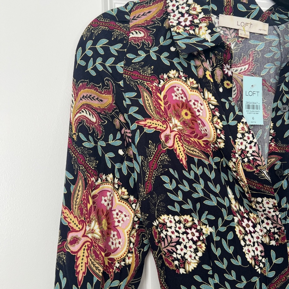 Woman’s loft dress size 6 petite NWT!